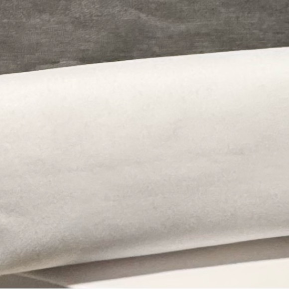 Dior White Cosmetic Bag - Picture 3 of 7